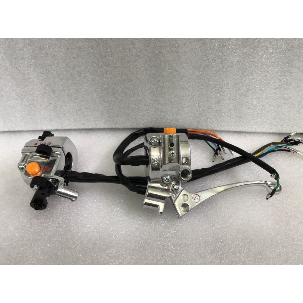 Cùm công tắc cúp 82 Nhật cũ có đề hoặc không đề sản phẩm chính hãng công ty ráp zin theo xe