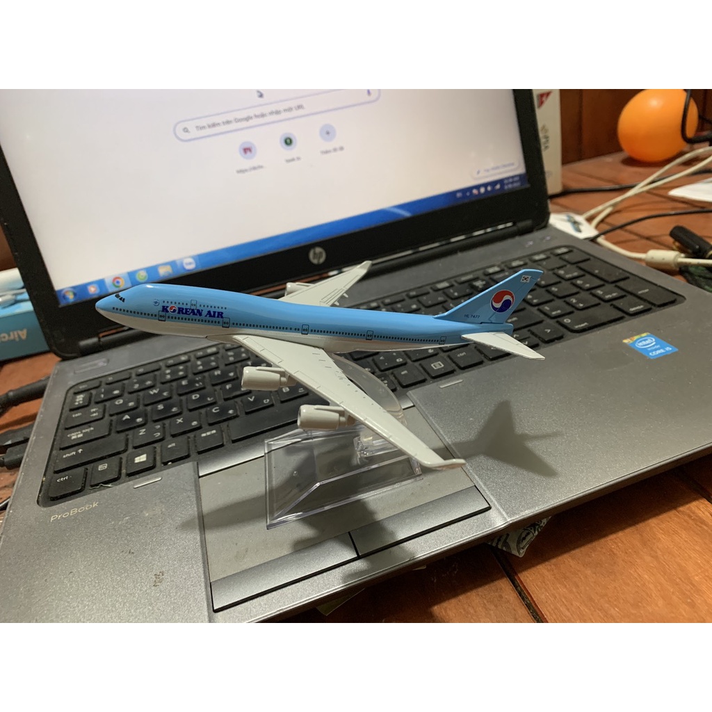 Mô hình máy bay Korean 16cm(Mô hình máy bay+ đế trưng bày)