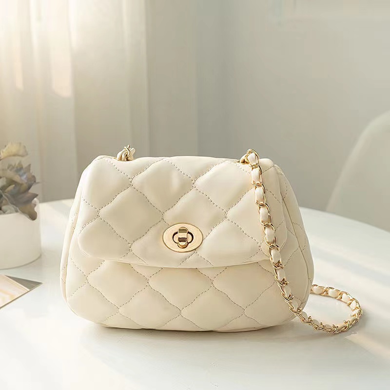 Túi Đeo Chéo Một Bên Vai Hình Thoi Phối Dây Xích Dễ Phối Đồ Thời Trang Mùa Hè Cho Nữ