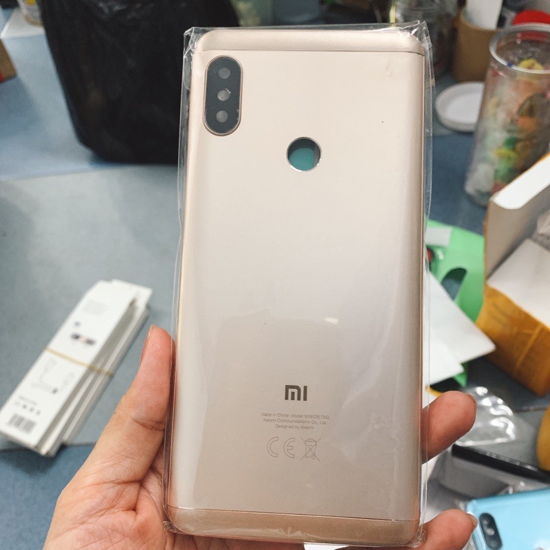 Vỏ sườn Xiaomi redmi 5 plus, redmi note 5 zin new