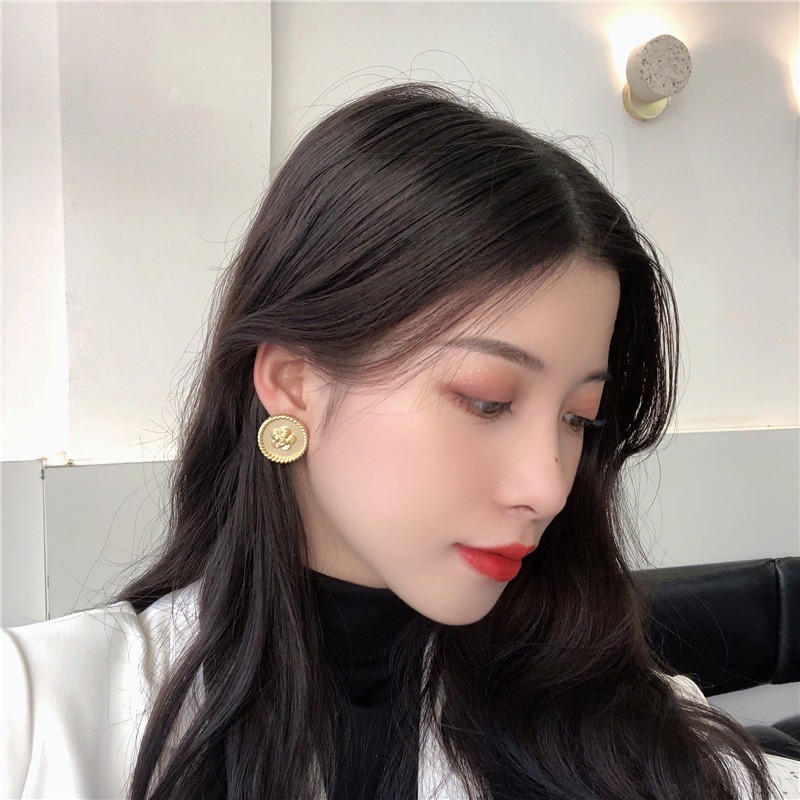 Hoa tai xinh phong cách hàn quốc - Khuyên tai xinh kiểu mới nhiều mẫu