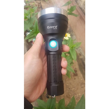 Đèn pin mod chip led mới SFN55.2 và SFH55 siêu sáng mạnh 8500 lumen sáng hơn xhp70.2,sbt90.2