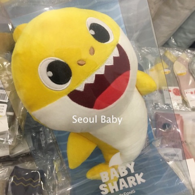 Cá vàng baby shark 29cm