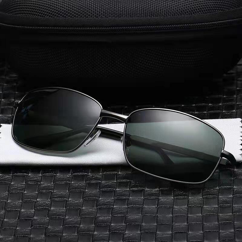 Kính Mát Phân Cực Mặt Vuông Thay Đổi Màu Sắc Thời Trang Cho Nam Và Nữ