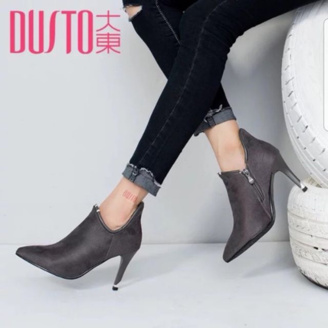 Boots (bốt) cao gót hàng hiệu Dusto size 39