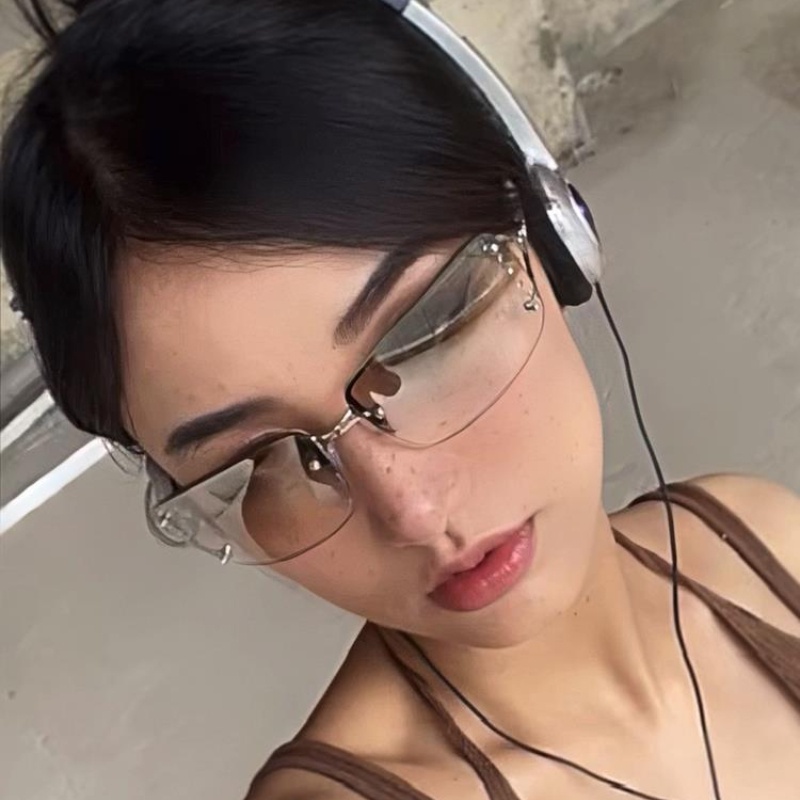 Kính Mát Y2K Millennium Babes Không Gọng Phong Cách Retro Thời Trang