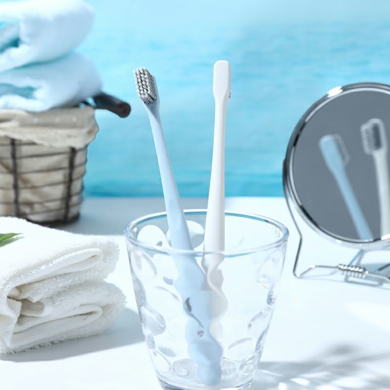 Bàn Chải Đánh Răng. Bàn Chải Đánh Răng Đầu Nhỏ Lông Mềm Cao Cấp Chống Chảy Xệ Phong Cách Nhật Bản Cho Gia Đình