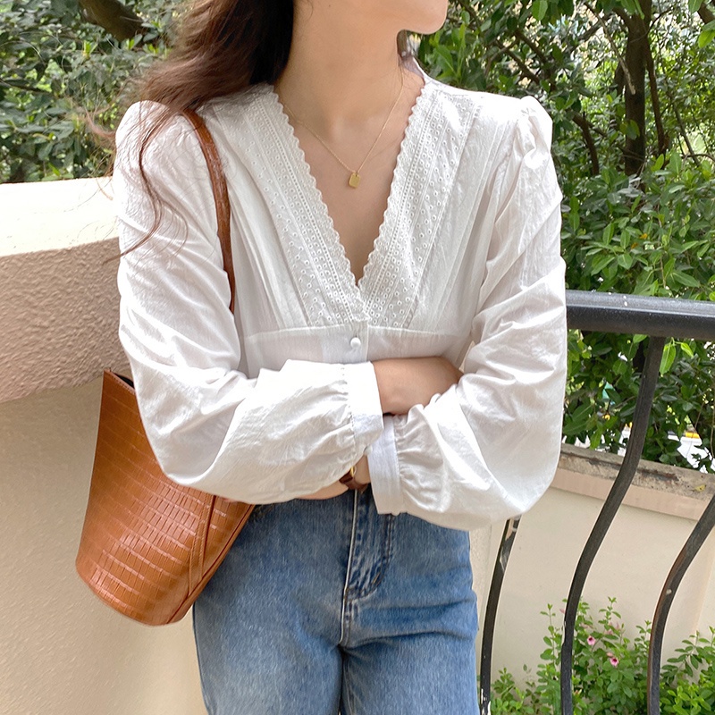 Áo sơ mi trắng PEPPERMINT 45383 dài tay cổ chữ V phối ren thanh lịch phong cách Hàn Quốc