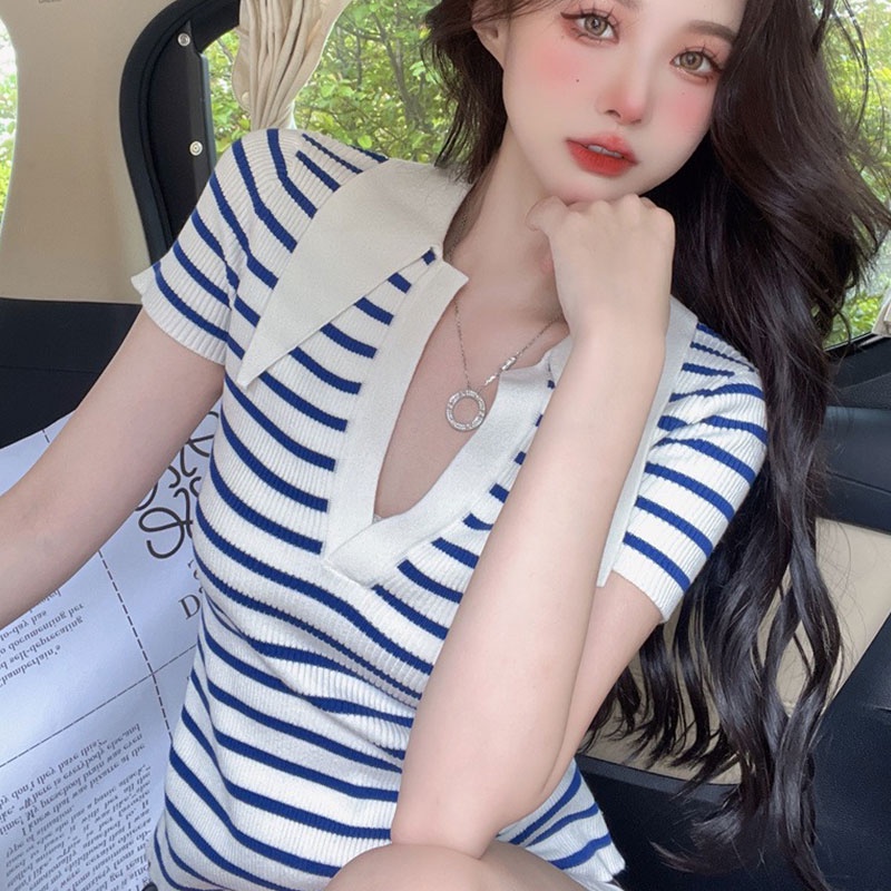 Áo thun polo YEYA họa tiết sọc ngang hở lưng thời trang dành cho nữ