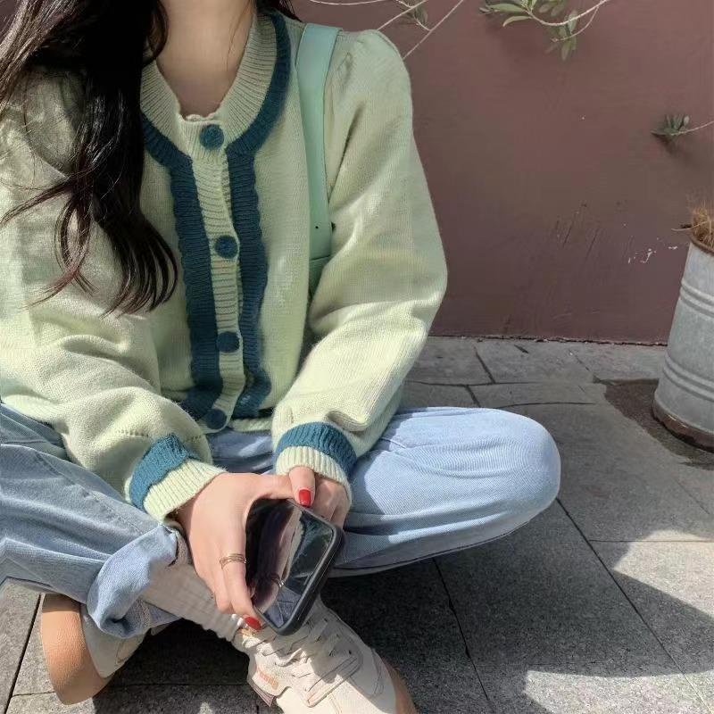 Áo cardigan Dệt Kim Tay Phồng Cổ Chữ V Màu Sắc Ngọt Ngào Phong Cách Hàn Quốc Cho Nữ