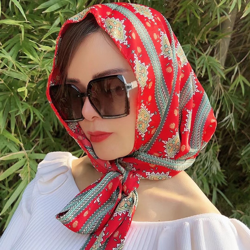 Khăn tam giác trùm tóc kiểu cô gái Hà Lan hoa vintage nhiều mẫu - Mã TT009 The Collar Box