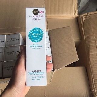 KEM KÍCH TRẮNG WHITE BODY HÀN QUỐC