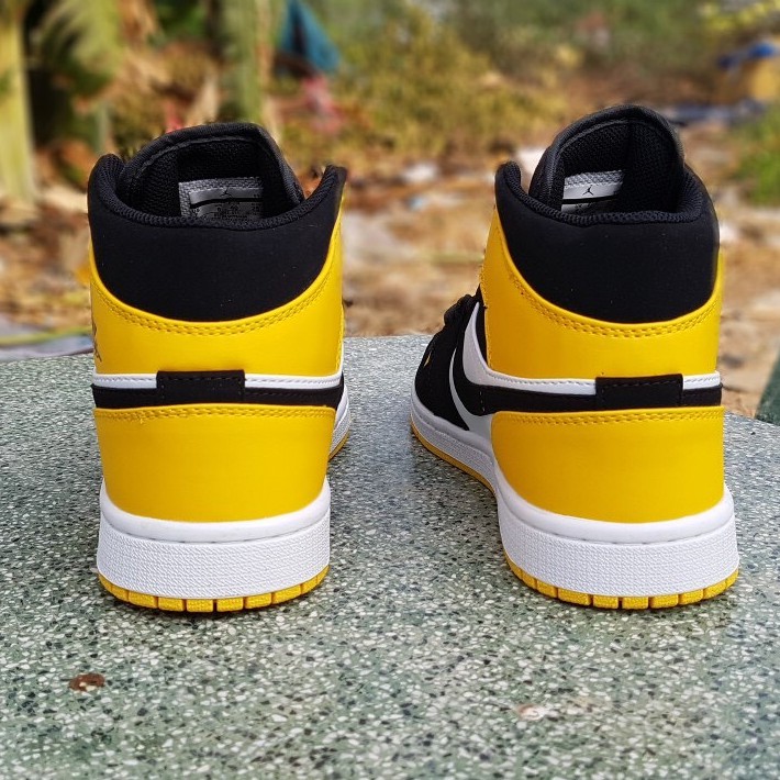 Giày Nike Air Jordan 1 Mid Yellow Toe Black  852542-071 Men