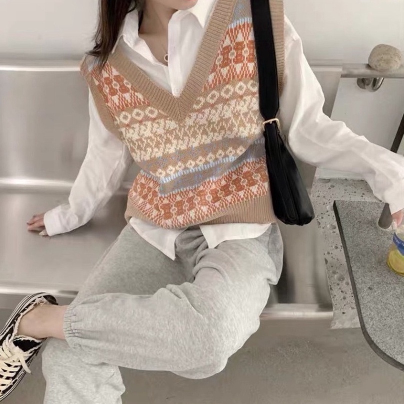 Gile Len Nữ GUMAX Dáng Rộng, Áo Len Gile Nữ Form Rộng Mặc Đi Chơi Kiểu Dáng Hàn Quốc | BigBuy360 - bigbuy360.vn