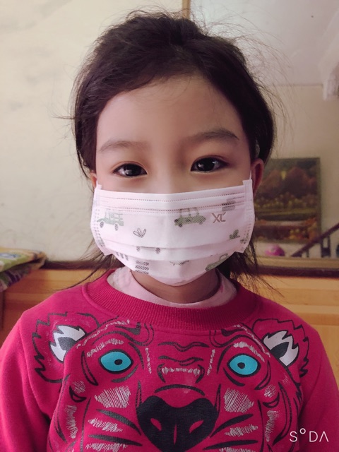 1 HỘP 50 CHIẾC KHẨU TRANG TRẺ EM 3 LỚP KHÁNG KHUẨN CHUẨN XUÂN LAI XL MASK | BigBuy360 - bigbuy360.vn