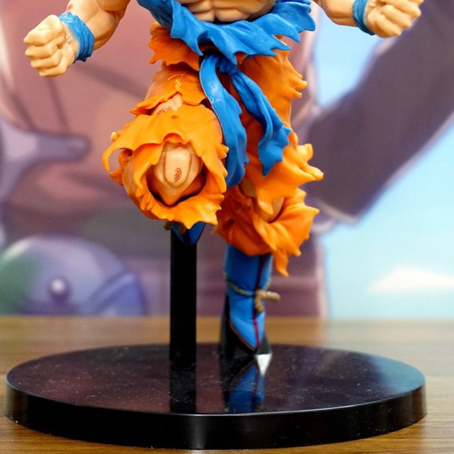 Figure Son goku Super Saiyan Dragon Ball. Figure kỉ niệm 50 năm