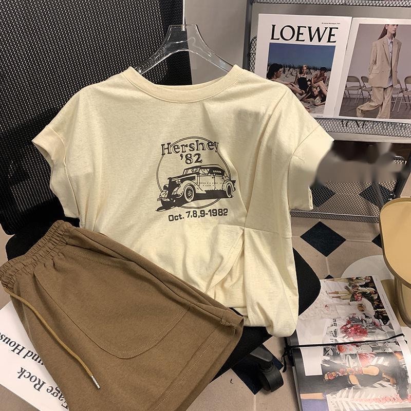 Set Áo Thun Ngắn Tay Cổ Tròn + Quần Short Lưng Thun Thời Trang Nữ