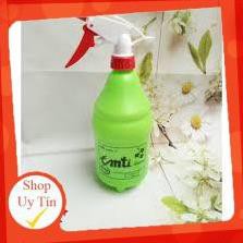 Bình xịt tưới cây 1 lít.