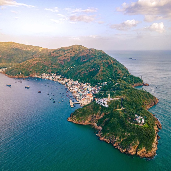 [EVoucher Vietravel] Combo 3N2Đ Vietnam Taste Quy Nhơn 4 sao: VMB khứ hồi Vietravel Airlines + Phòng Standard + Ăn sáng