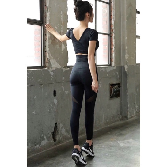 Bộ quần áo tập gym yoga nữ - Bộ croptop chéo lưng có sẵn mút
