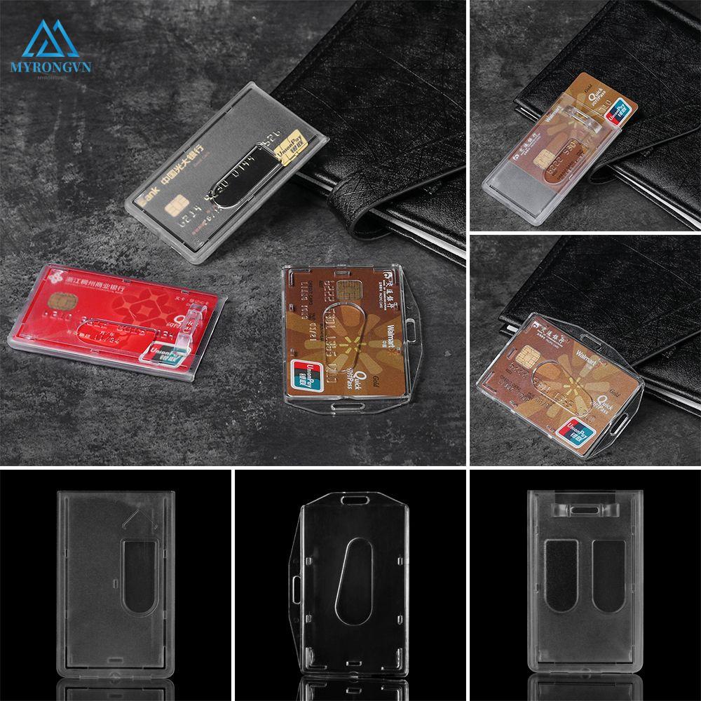 1 Bao Nhựa Cứng Đựng Thẻ Id / Danh Thiếp Tiện Dụng