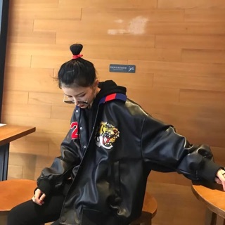 [ORDER] Áo khoác bomber da thêu TIGER