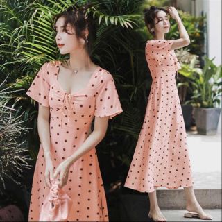 Đầm bi tay bèo nhúm ngực