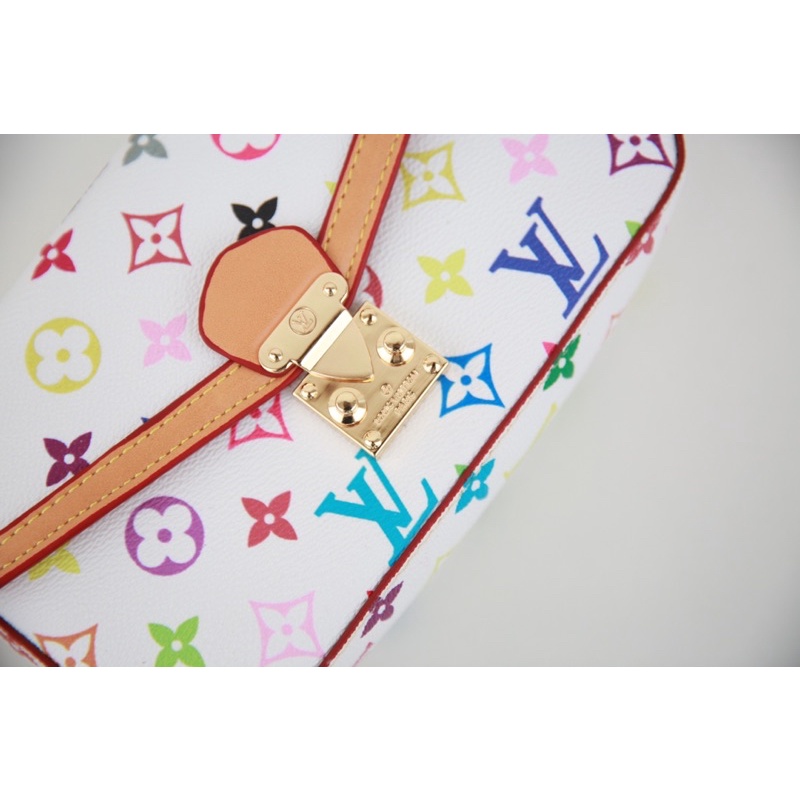 Túi kẹp nách W266-25 LV kèm dây fullbox nguyên seal kèm quai đẹp mê