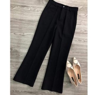 {Sale} Quần Ống Loe siêu hot hit