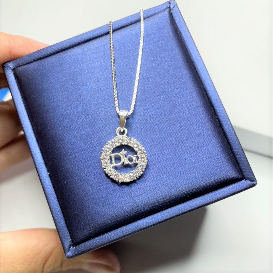 Dây chuyền bạc nữ mặt hình tròn gắn đá thời trang, chất liệu bạc S925 sáng bóng