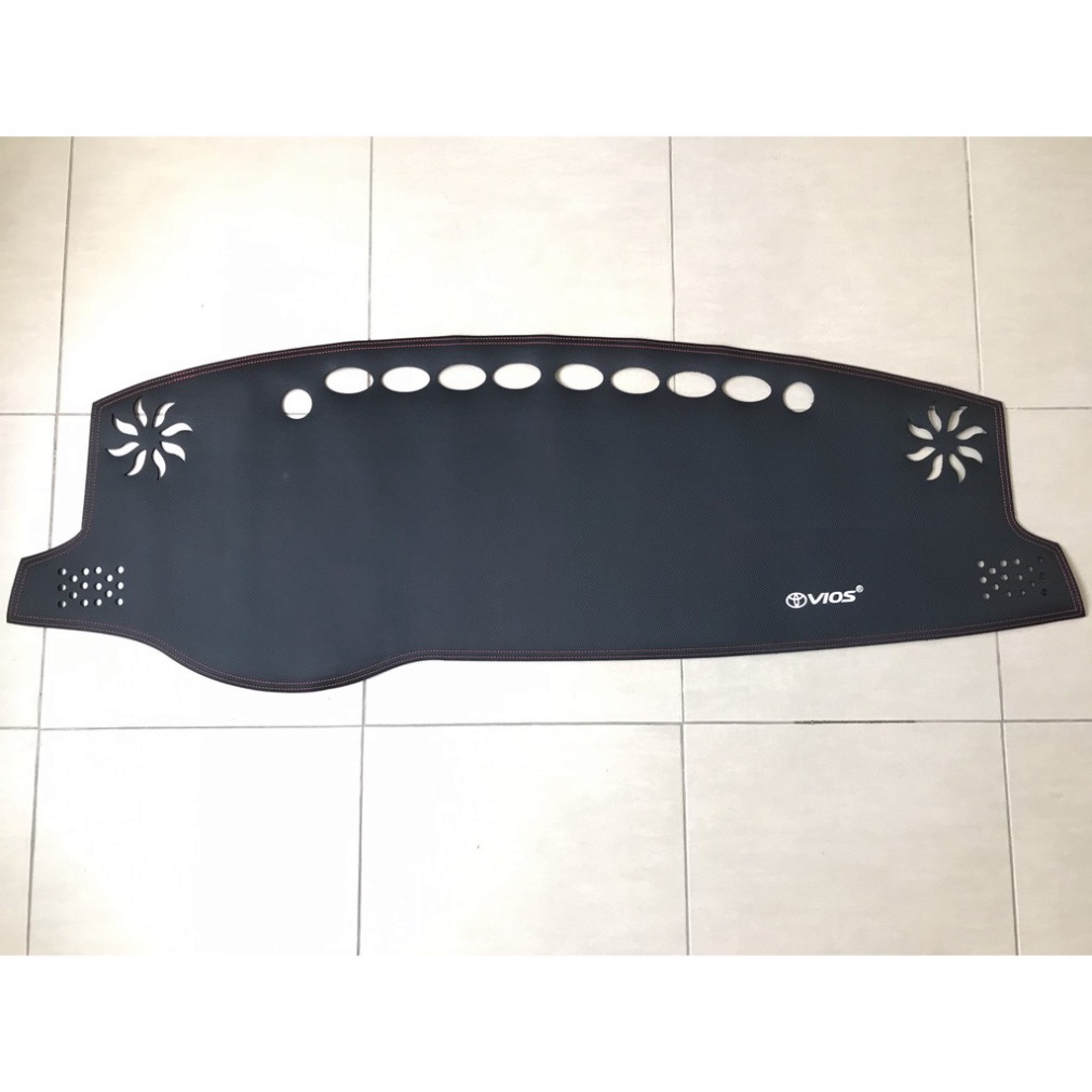 Toyota, thảm taplo da vân carbon chống nóng đủ dòng xe toyota, taplo da cac bon phukiensasa | BigBuy360 - bigbuy360.vn