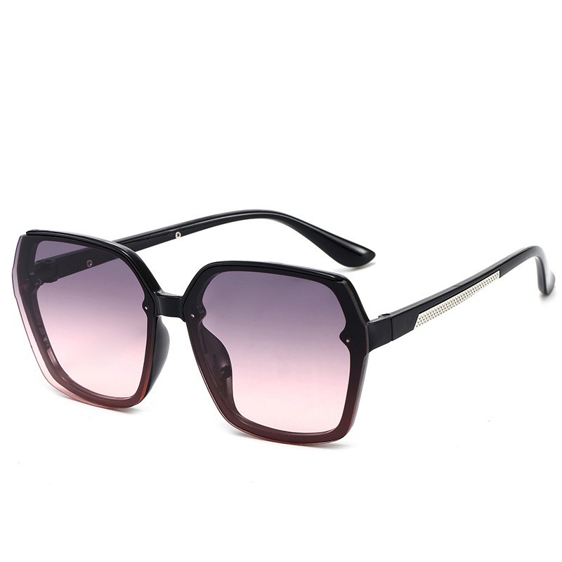 Kính râm thời trang chống tia UV, kính mát nữ phong cách hiện đại cho các cô nàng cá tính - KM33