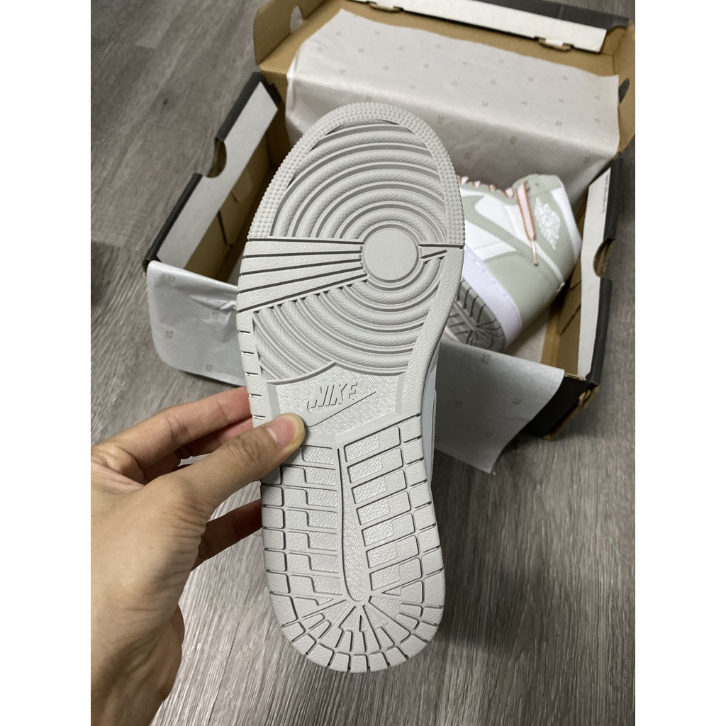 ⚡️GIÁ SỐC⚡️[Ảnh thật do shop tự chụp 100%] JORDAN  xám cao dây cam | BigBuy360 - bigbuy360.vn