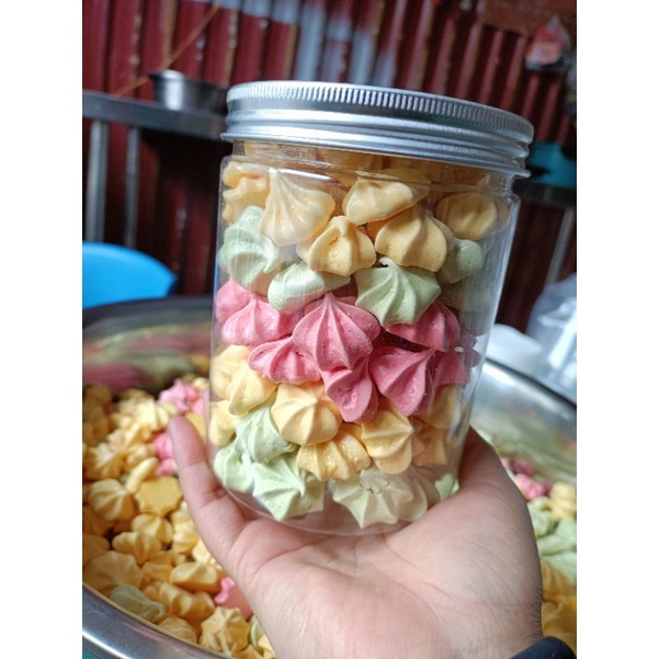 Meringue Cookies Muối Bread