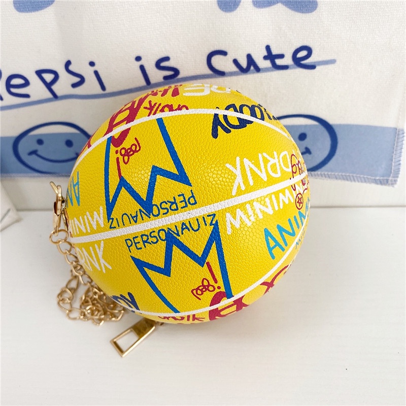 Túi Đeo Chéo Họa Tiết Graffiti Phối Xích Thời Trang Cá Tính Cho Các Bé