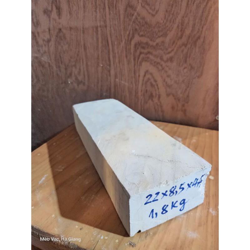 Đá Mài Tự Nhiên Nguyên Khối 1.8kg