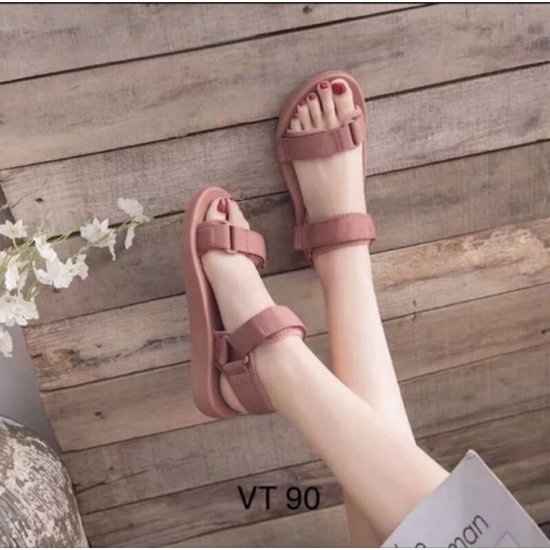 Giày sandan chiến binh quai dán