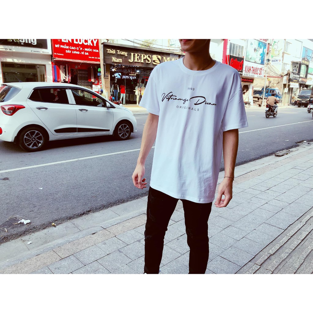 Áo thun unisex form rộng tay lỡ Vietnamese Dream in năm sinh theo yêu cầu