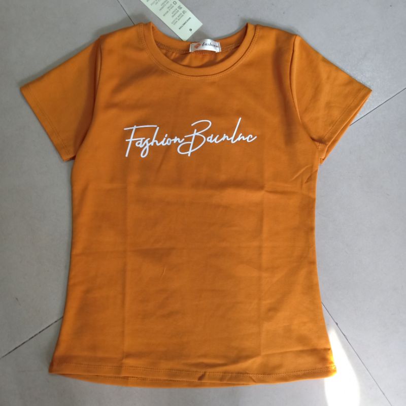 Áo Thun Tay Ngắn Cổ Tròn Nữ In Chữ Ký Có Big Size Chất Vải Cotton Co Giãn Ôm Dáng Body Nhiều Màu Sắc