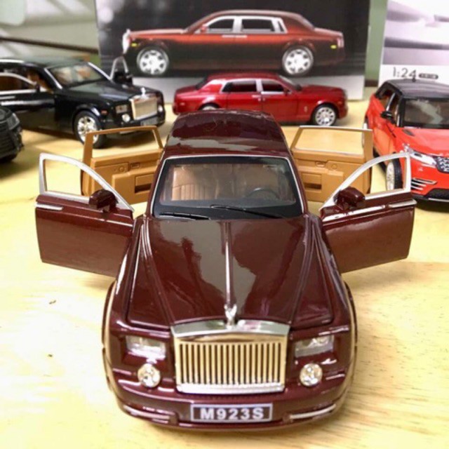 Xe mô hình tĩnh Rolls Royce Phantom tỉ lệ 1:24 XLG khung thép, sơn tĩnh điện màu Đỏ mận/ Đen
