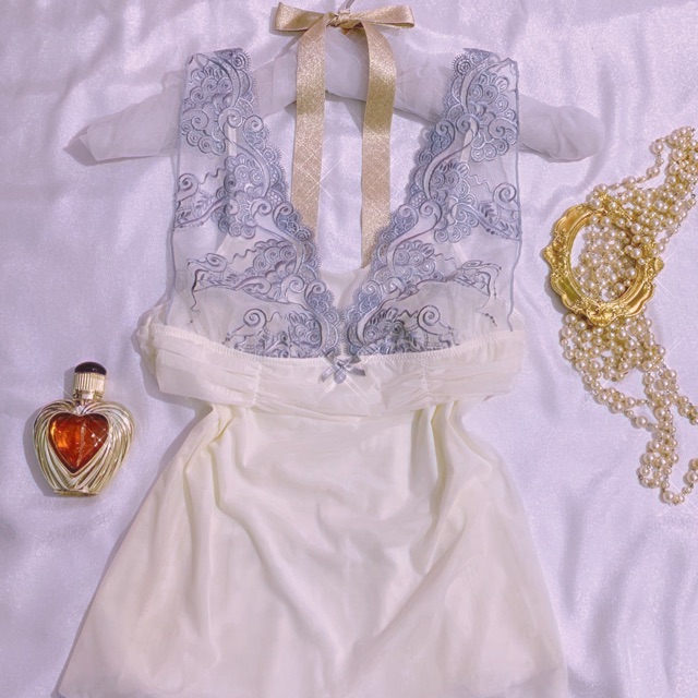 Áo kiểu ren xịn