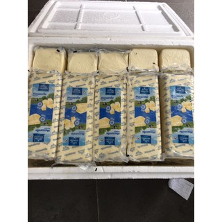 Phô mai khối mozarella 2,5kg
