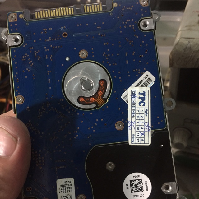 Ổ cứng latop HGST 320G mỏng