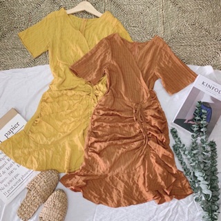 [Xả hàng] Đầm rút dây hông cổ đắp chéo