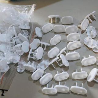 Nút bịt ổ điện an toàn cho bé