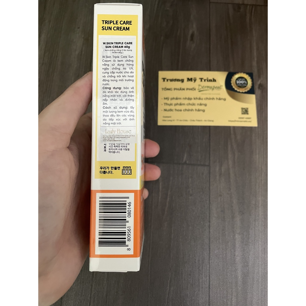 Kem chống nắng WSKIN TRIPLE CARE SUN CREAM SPF50+/PA++++ 60g mỏng nhẹ, không bết rít và không nhờn dính