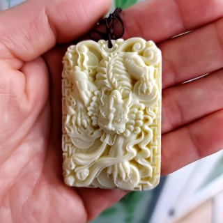 Dây chuyền Hỏa Kỳ Lân bằng quả ngà (trái dừa ngà) - MN01