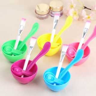 Dụng Cụ Đắp Mặt Nạ 4in1