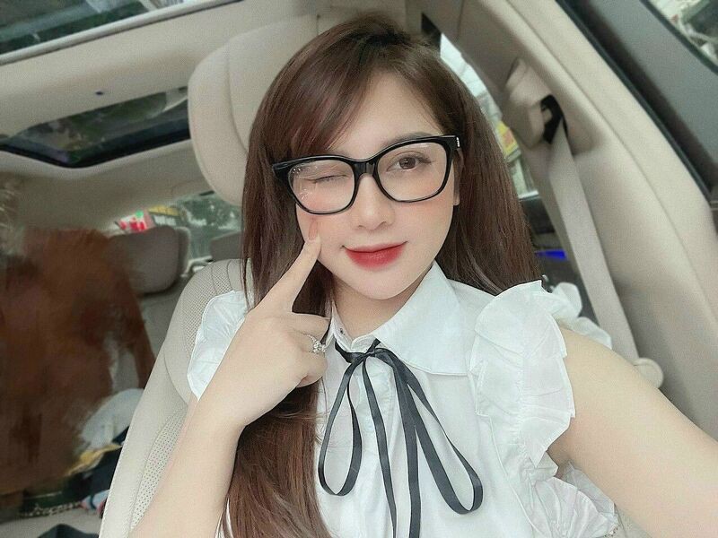 áo sơ mi nơ nhỏ tiểu thư tay bèo sát nách cánh tiên fom rộng
