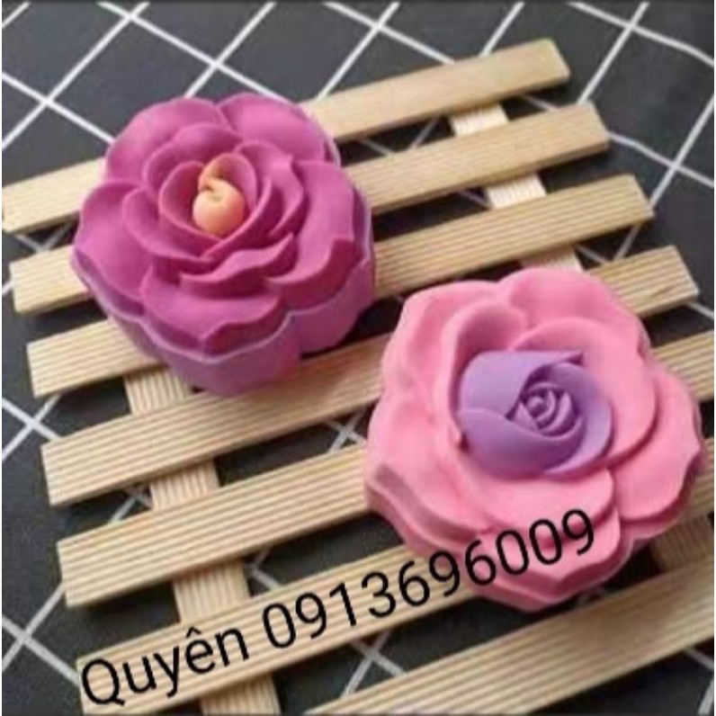 Khuôn trung thu lò xo 2021 nhựa thường HOA HỒNG 125g 2 mặt 1 nhấn